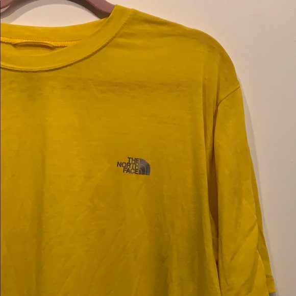 2 for $10 Men’s North Face gym shirt - Picture 2 of 3
